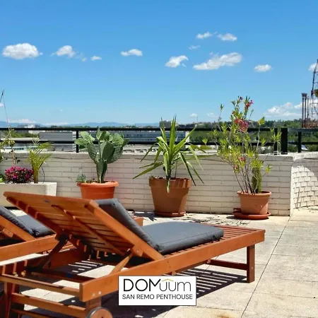 Domuum Holidays - San Remo Penthouse Salou Exterior photo