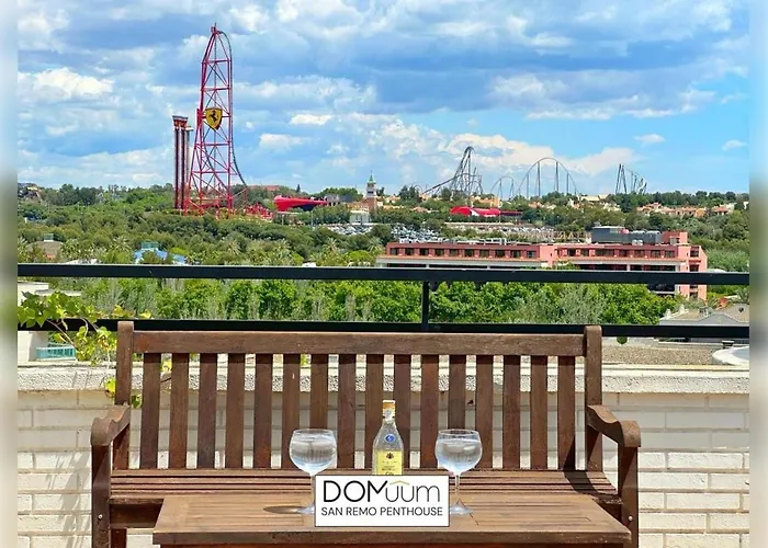 Domuum Holidays - San Remo Penthouse