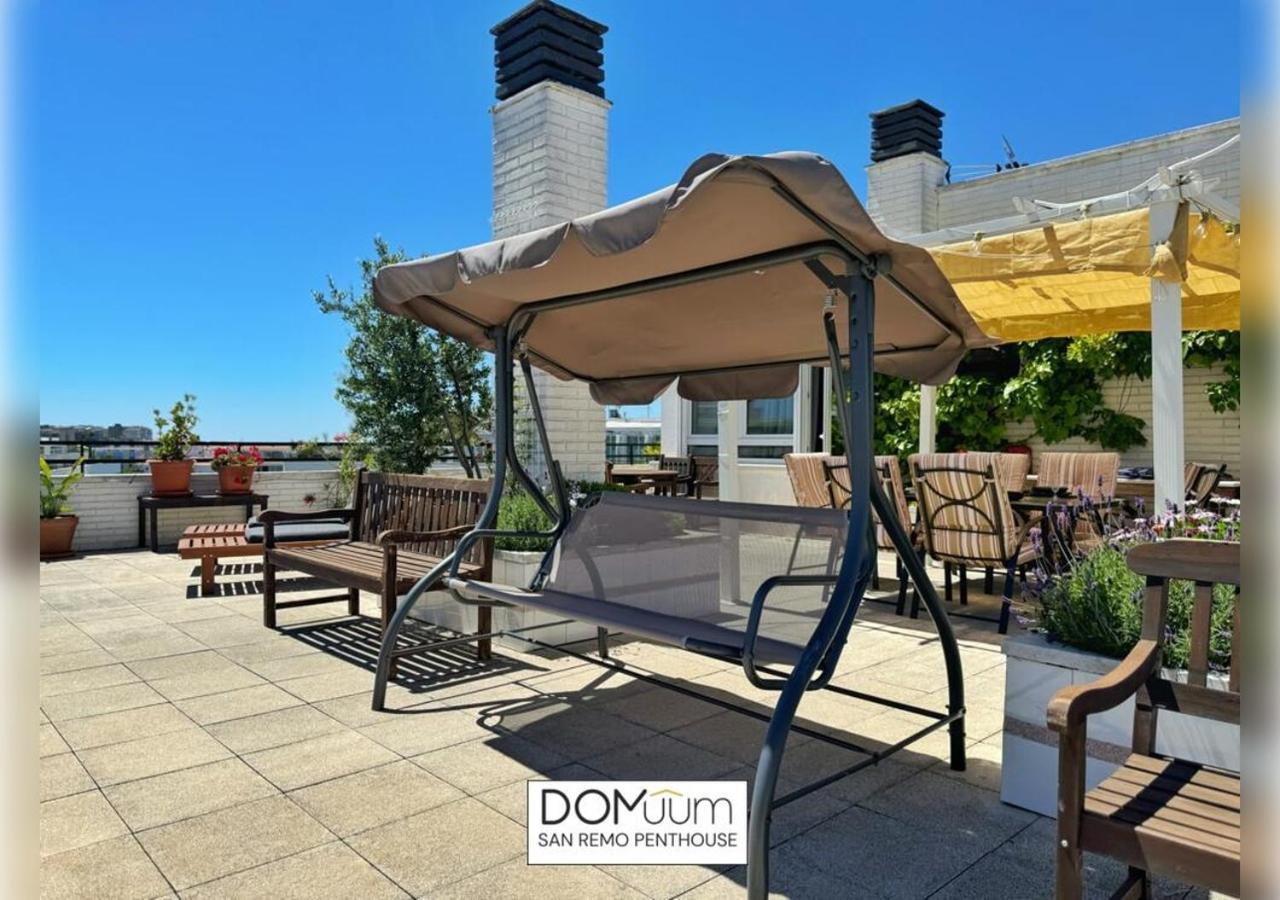 Domuum Holidays - San Remo Penthouse